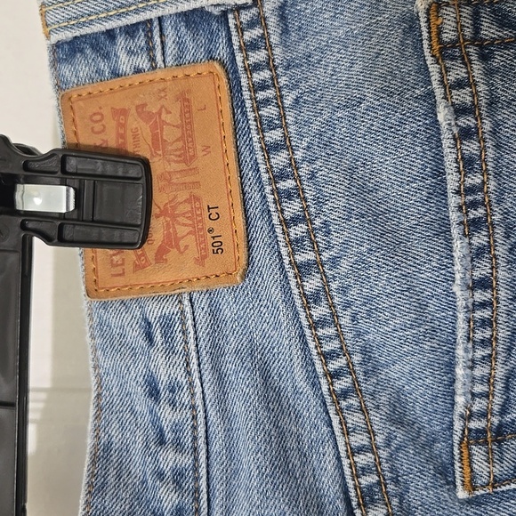 Levi Straus 27 Waist Button Fly Distressed Hem Folded 501 CT - Picture 5 of 8